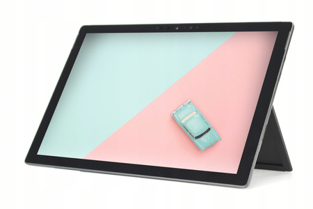Tablet Microsoft Surface Pro 7+ (1960) 12.3" Czarny i5-1135G7 8 GB|256 GB Windows 11 Pro Klasa Supreme