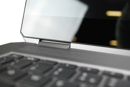 Laptop HP ZBook Studio X360 G5 15.6" E-2176M 32 GB 512 GB Dotykowy FHD Quadro P1000 Mobile | Windows 11 Pro | Klasa Standard