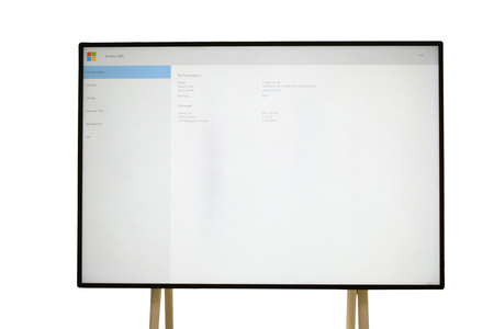 All in One Microsoft Surface Hub 2S  (1843) 50" i5-8250U 8|128 GB Windows 11 Pro