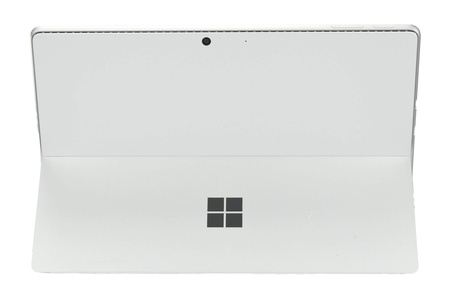 Tablet Microsoft Surface Pro 9 (2038) 13" Platynowy i5-1245U  8 GB | 256 GB SSD | Windows 11 Pro| Klasa Economy