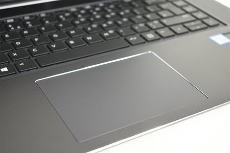 HP ZBook Studio G4 15.6" E3-1505M v6 32 GB 512 FHD Dotykowy Klawiatura standaryzowana Windows 10 Pro Klasa A-