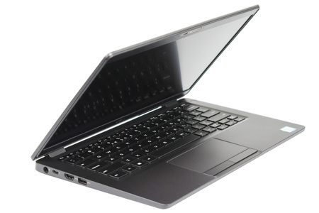 Dell Latitude 5300 13.3" i7-8665U 16 GB 256 GB HD Integrated Windows 11 Pro Class A
