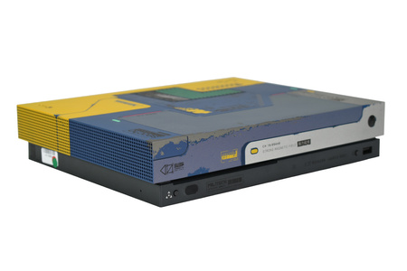 Konsola Microsoft Xbox One X 1000 GB Cyberpunk 2077  (Model 1787) + kabel zasilający + kabel HDMI