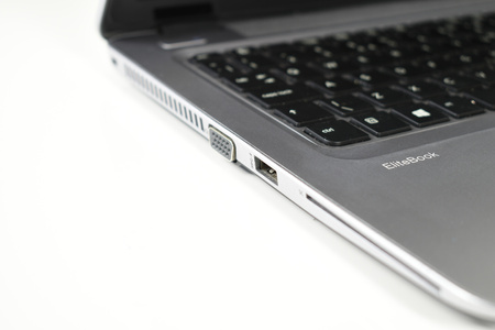 HP EliteBook 840 G3 14" i7-6600U 16 GB 512 FHD  US QWERTY Windows 11 Pro Klasa A