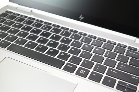 HP EliteBook x360 1040 G5 14" i5-8350U 16 GB 256 FHD Dotykowy US QWERTY Windows 11 Pro Klasa A-