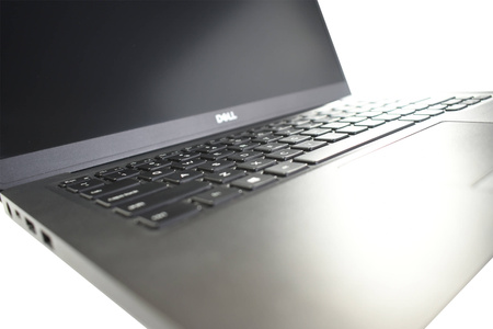 Dell Latitude 7400 14" i5-8365U 16 GB 512 FHD  US QWERTY Windows 11 Pro Klasa A-