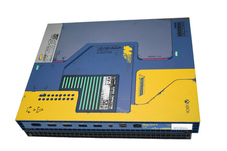 Konsola Microsoft Xbox One X 1000 GB Cyberpunk 2077  (Model 1787) + kabel zasilający + kabel HDMI