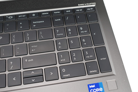 Laptop HP ZBook Firefly 15 G8 15.6" i7-1185G7 8 GB 512 GB FHD Quadro T500 Mobile | Windows 11 Pro | Klasa Standard
